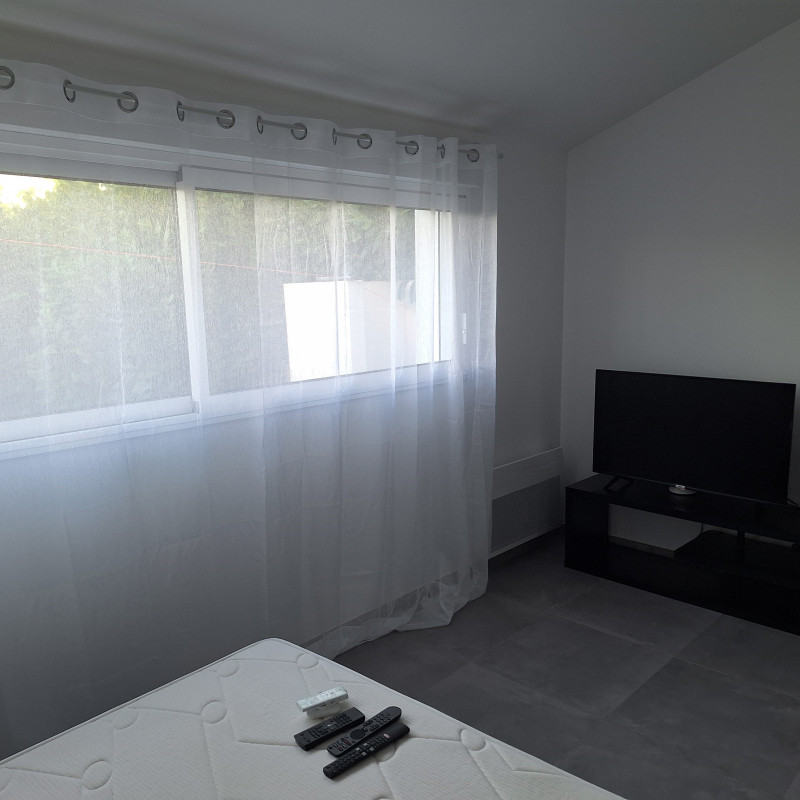 426_TRAVAUX_INTERIEURS_ET_AMENAGEMENT_GARAGE_EN_STUDIO